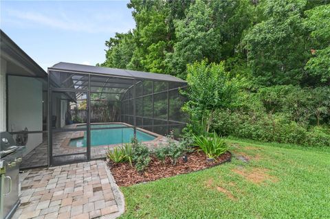 A home in LAKE MARY