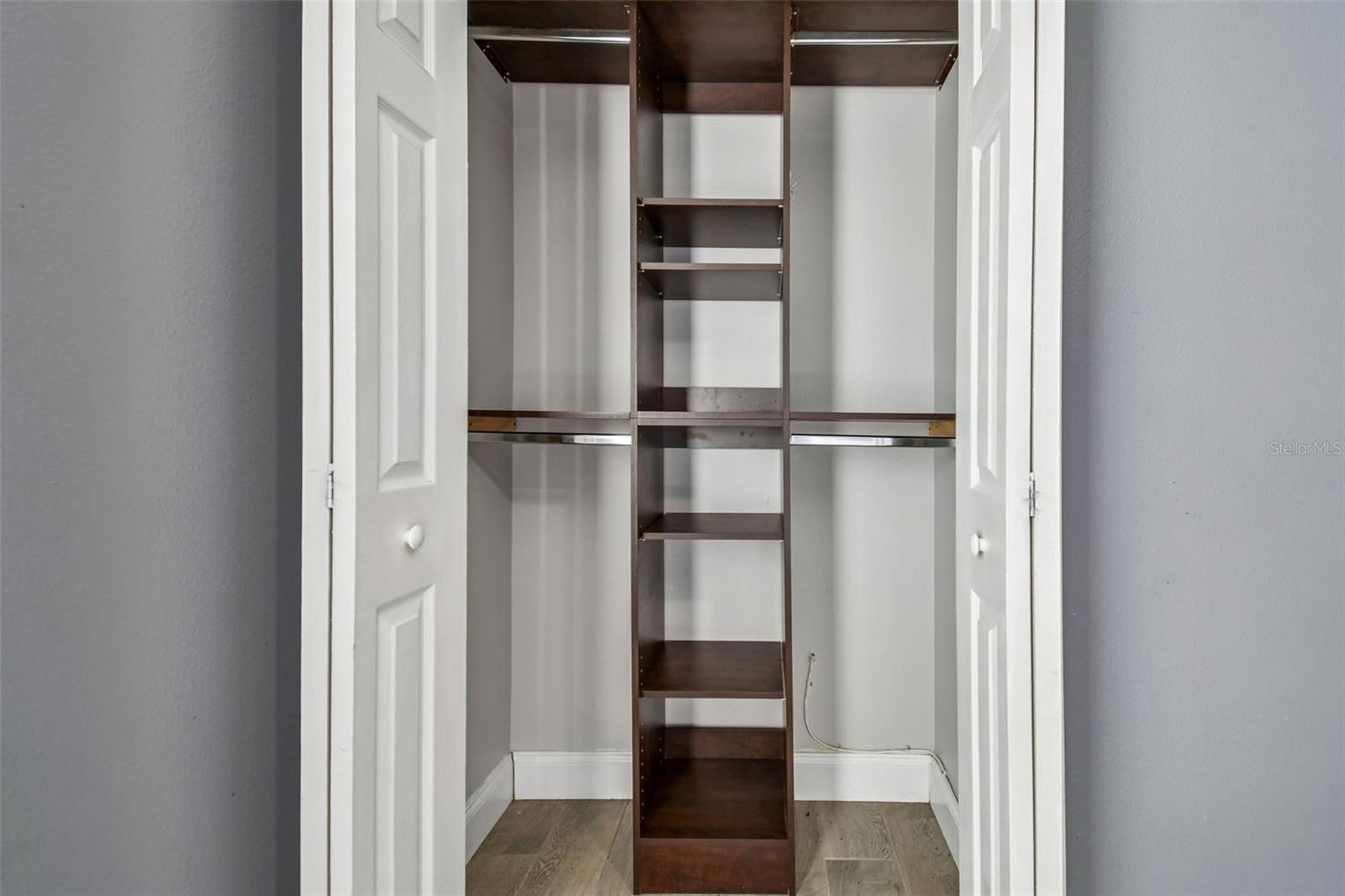 FOX RIDGE - Residential