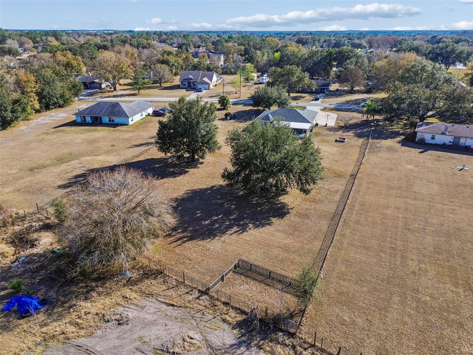 FOX RIDGE - Residential