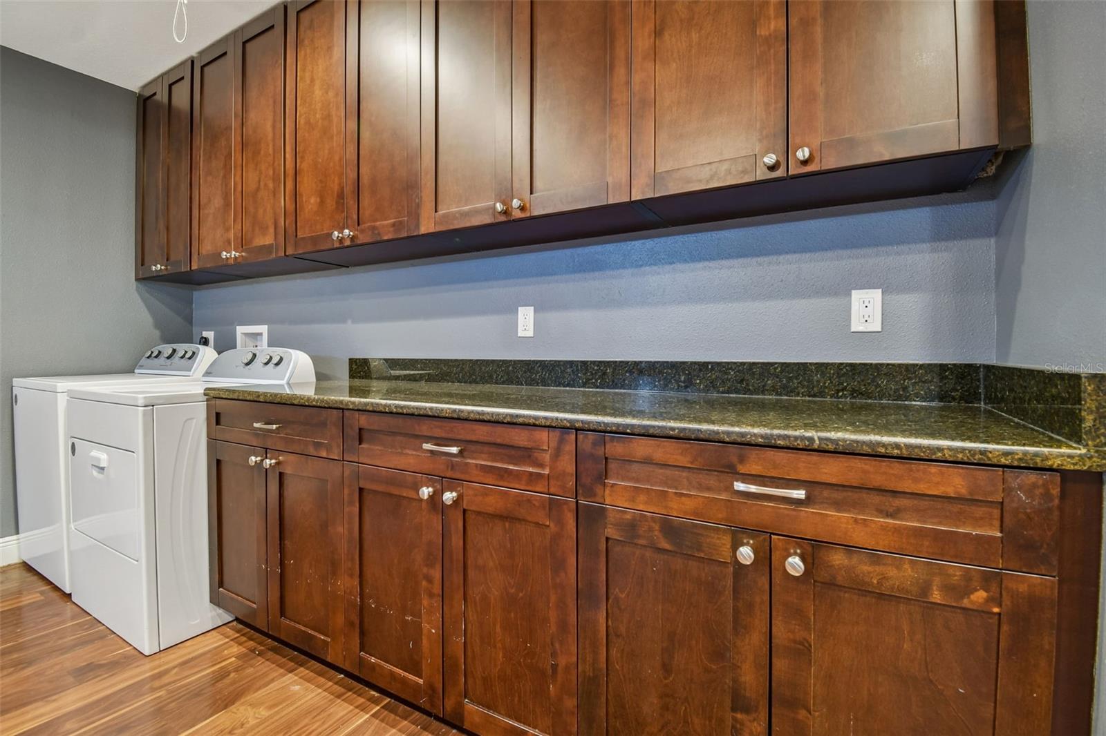 FOX RIDGE - Residential