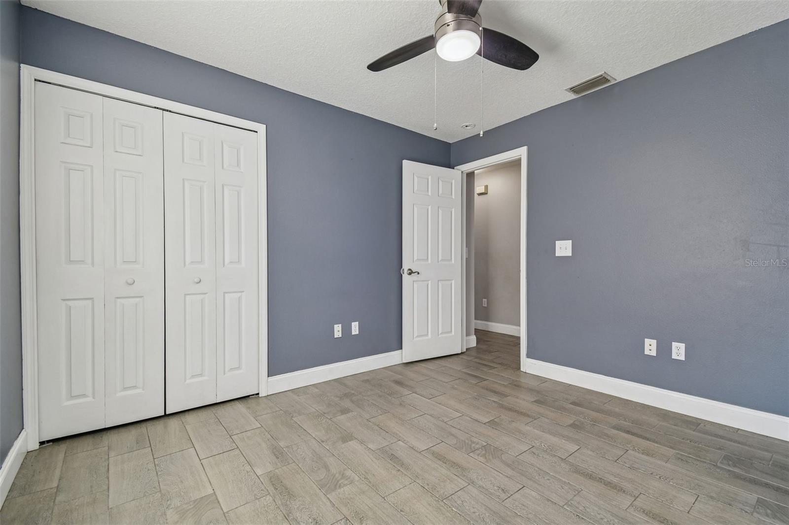 FOX RIDGE - Residential