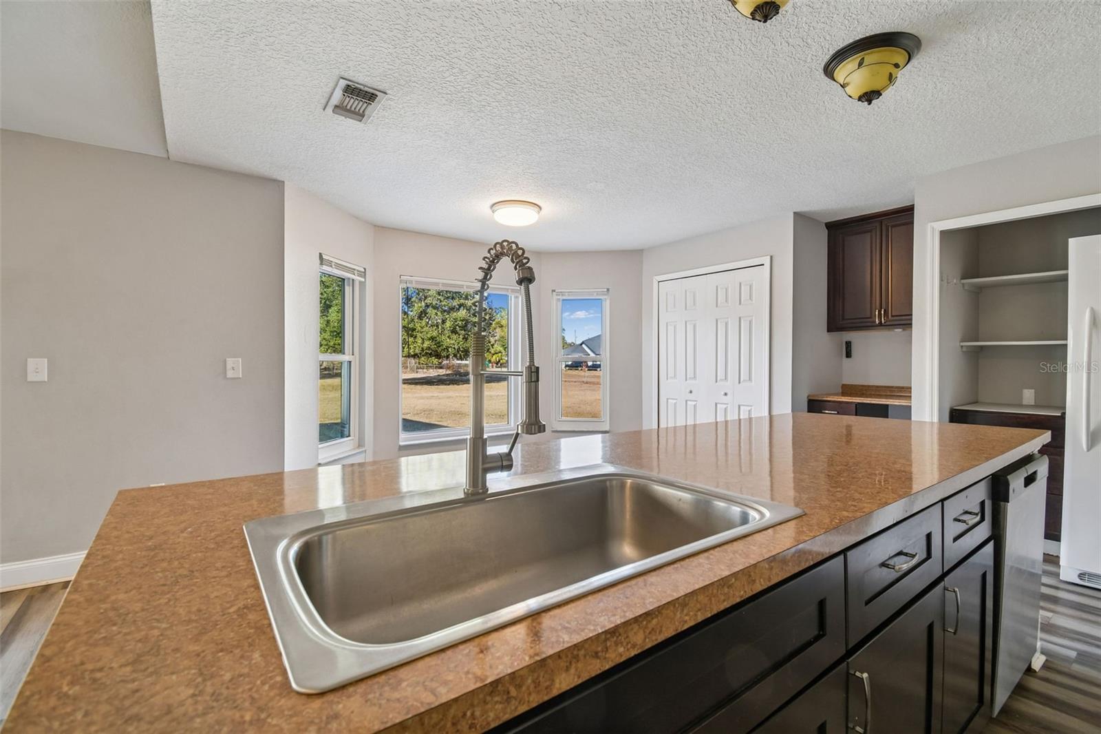 FOX RIDGE - Residential