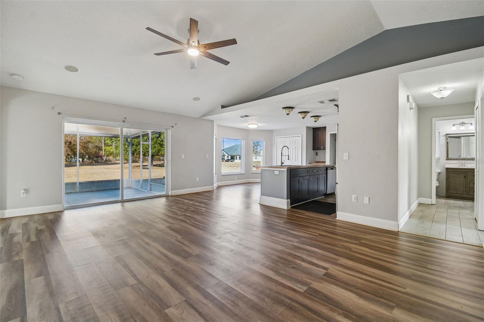 FOX RIDGE - Residential