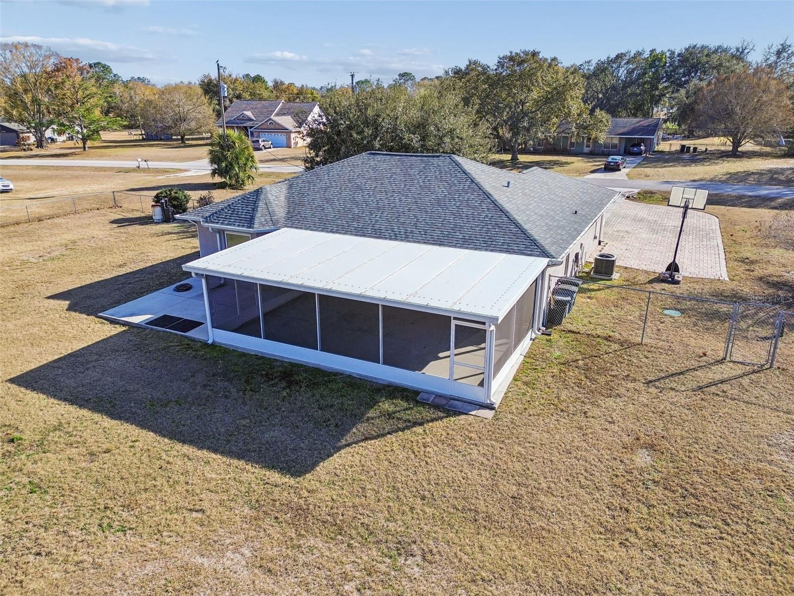 FOX RIDGE - Residential