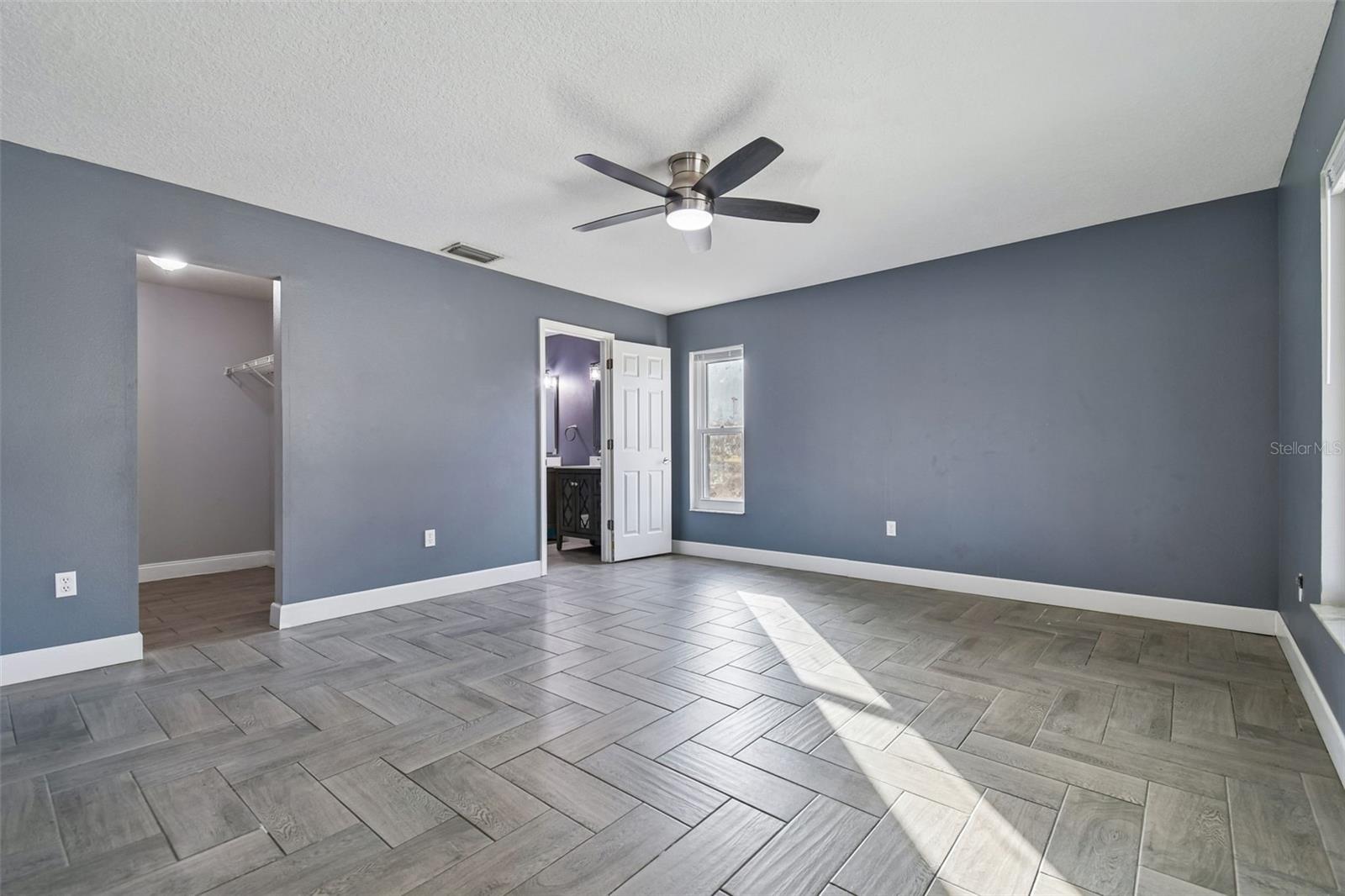 FOX RIDGE - Residential