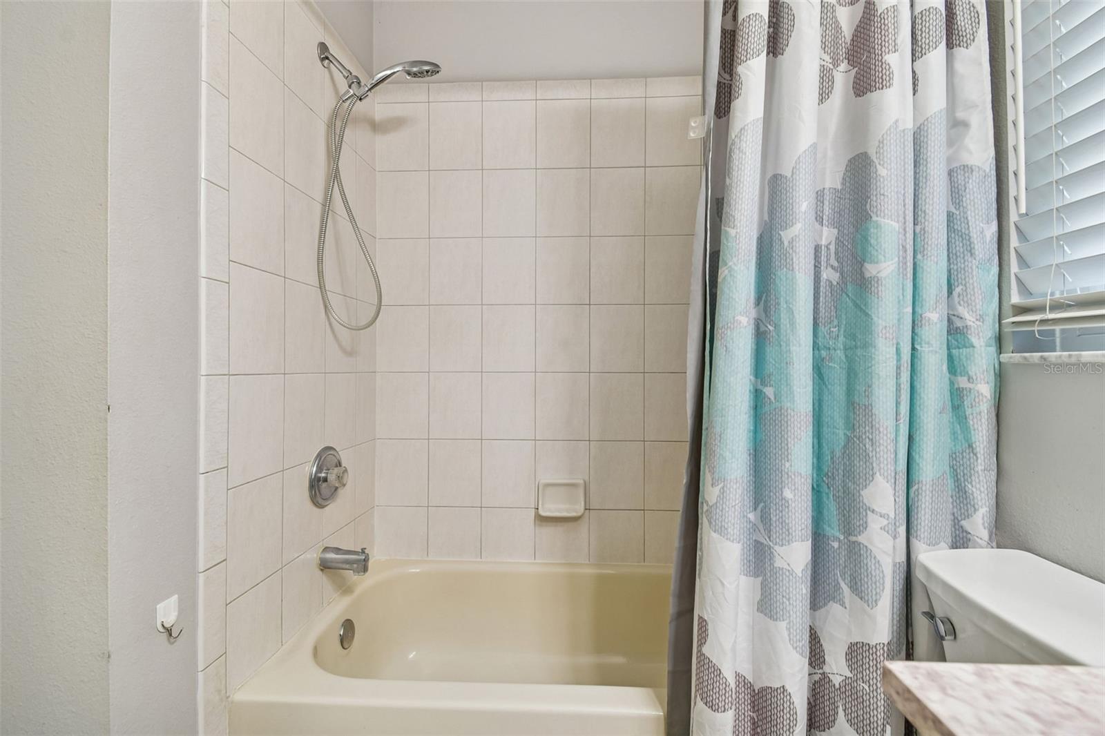 FOX RIDGE - Residential