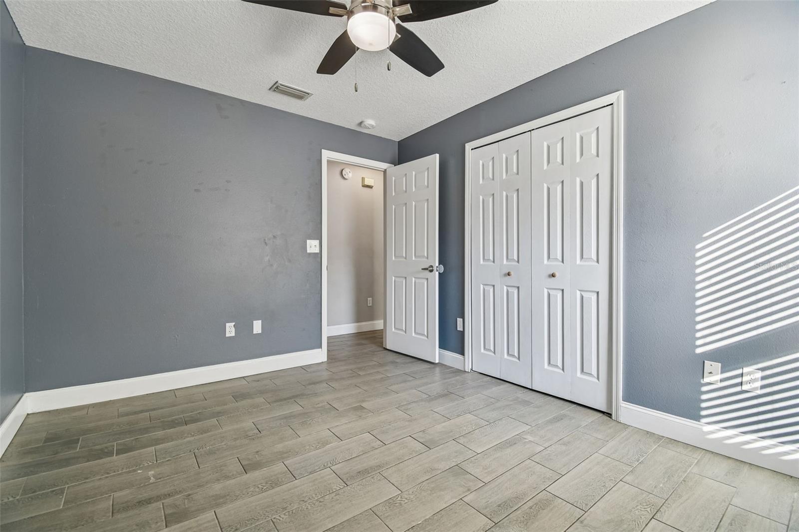 FOX RIDGE - Residential