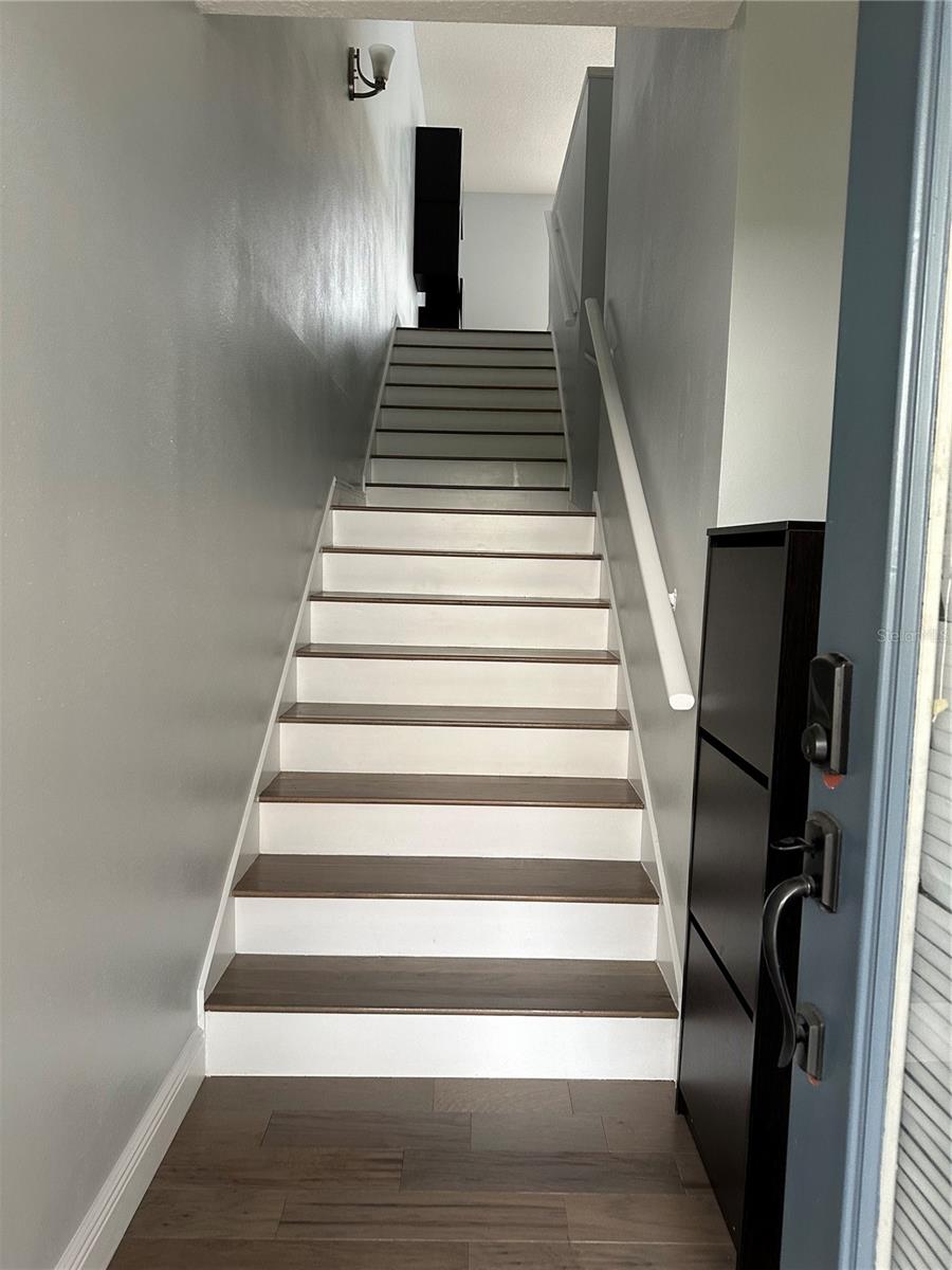 2900 W AZEELE STREET H