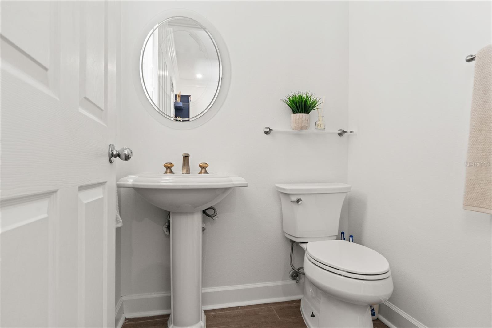 VILLA QUERICA TWNHMS - Residential