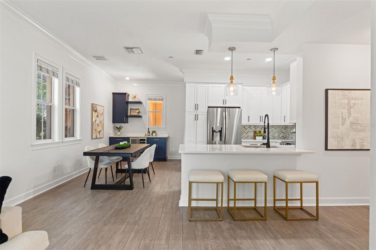 VILLA QUERICA TWNHMS - Residential