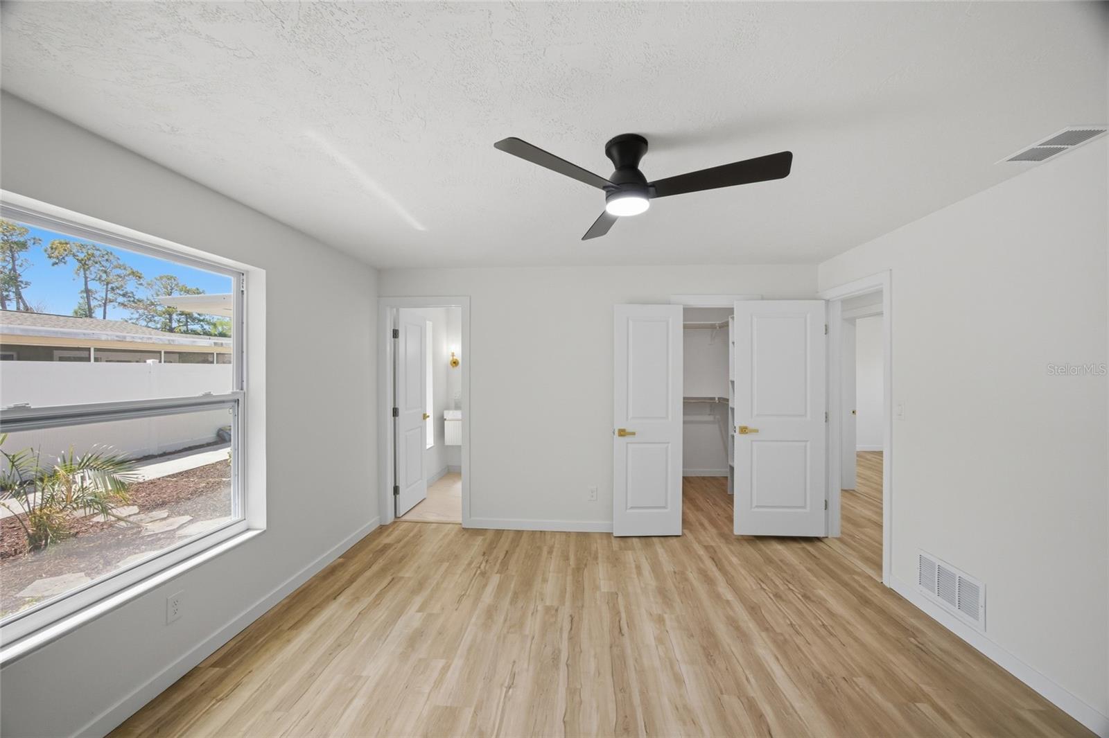 MEADOW LAWN PINELLAS ADD - Residential