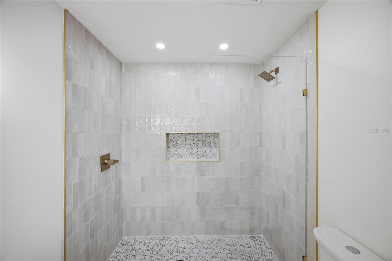 MEADOW LAWN PINELLAS ADD - Residential