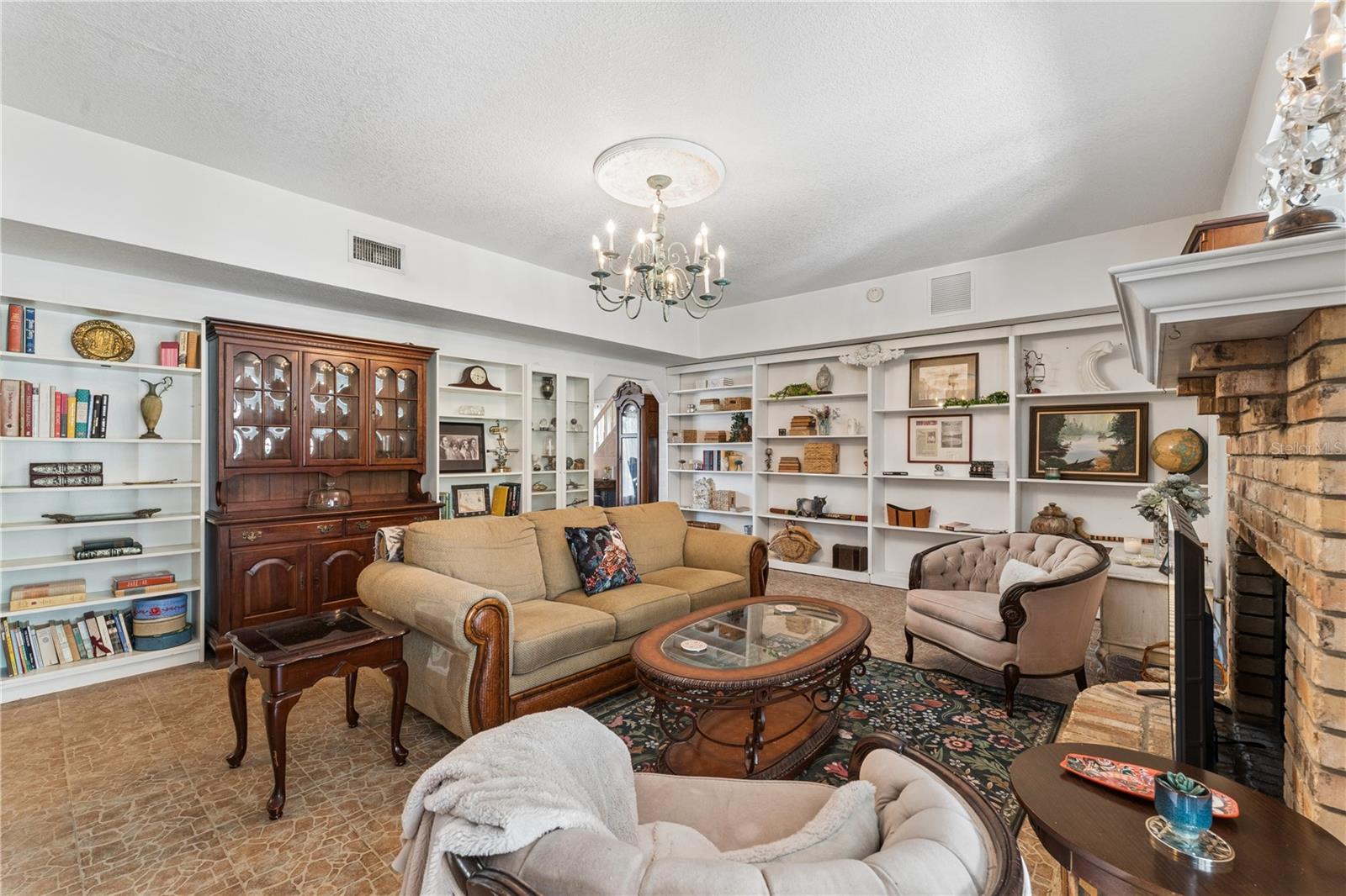 9130 DOLLANGER COURT