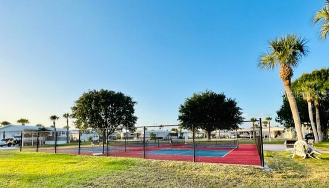 ANCIENT OAKS R V RESIDENCE V - Residential