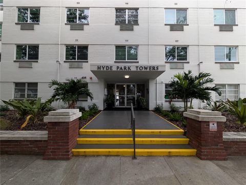 Photo of 406 S Cedar Avenue #308, Tampa, FL 33606 (MLS # TB8436776)