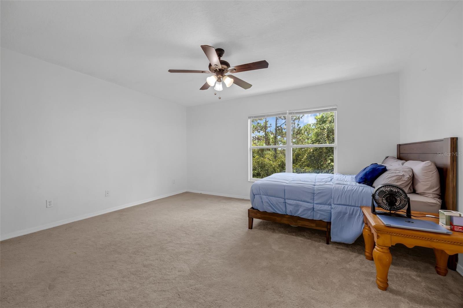 HAWTHORNE GLEN TWNHMS - Residential