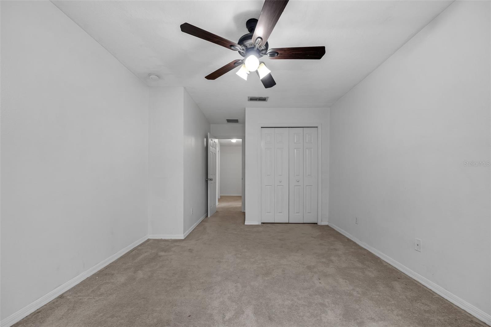 HAWTHORNE GLEN TWNHMS - Residential