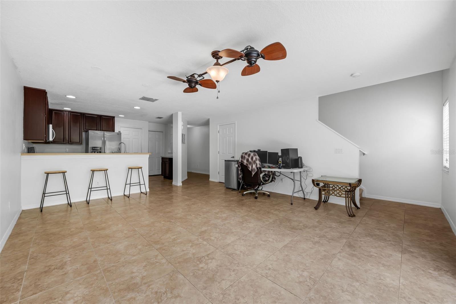 HAWTHORNE GLEN TWNHMS - Residential