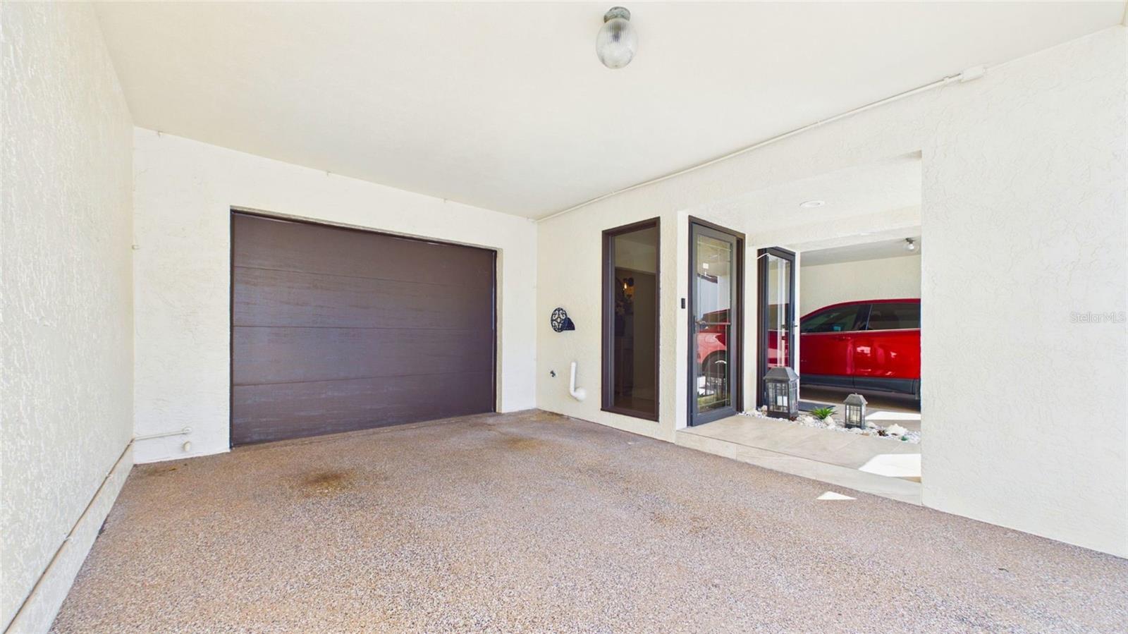 121 1ST STREET E 109