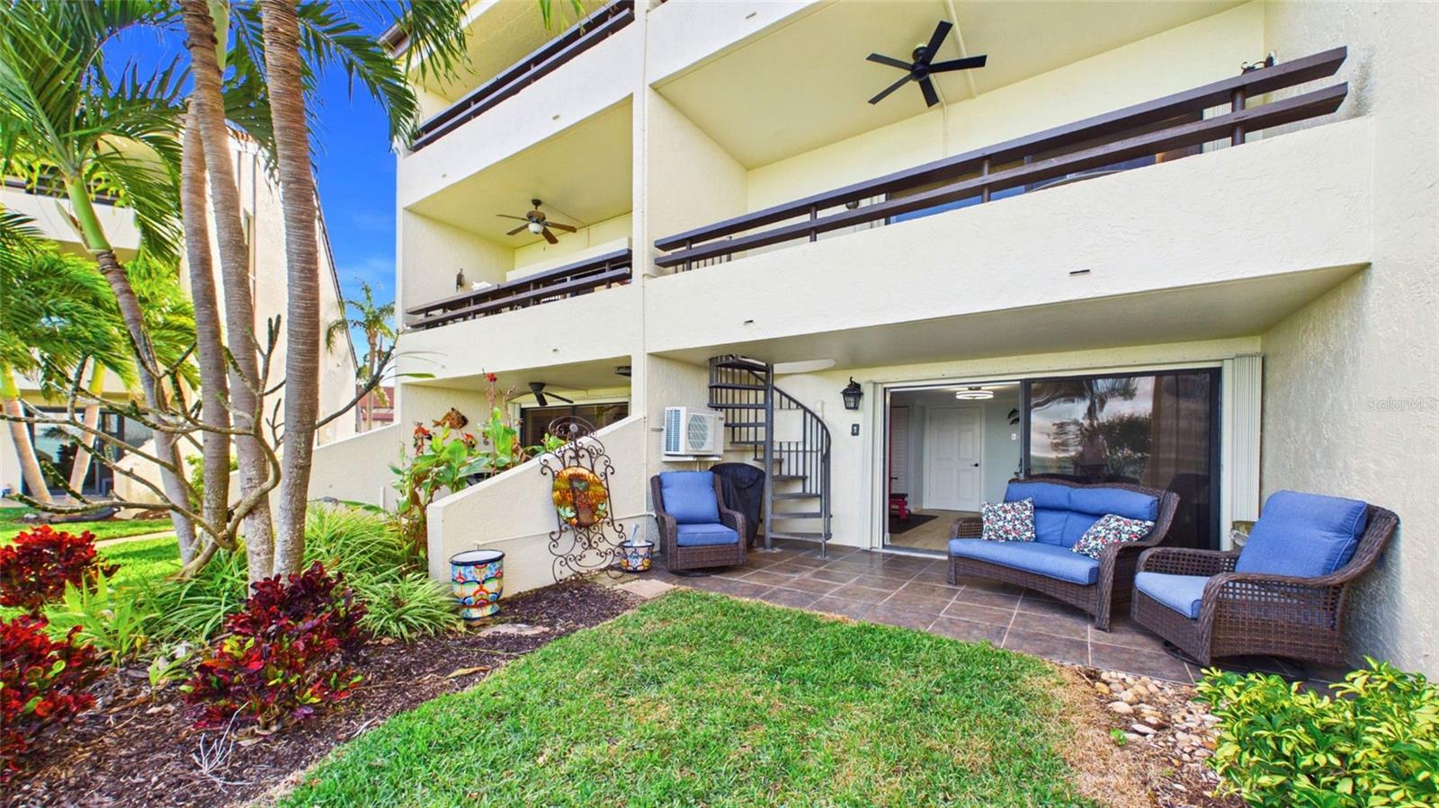 VILLAGE AT TIERRA VERDE CONDO - Residential