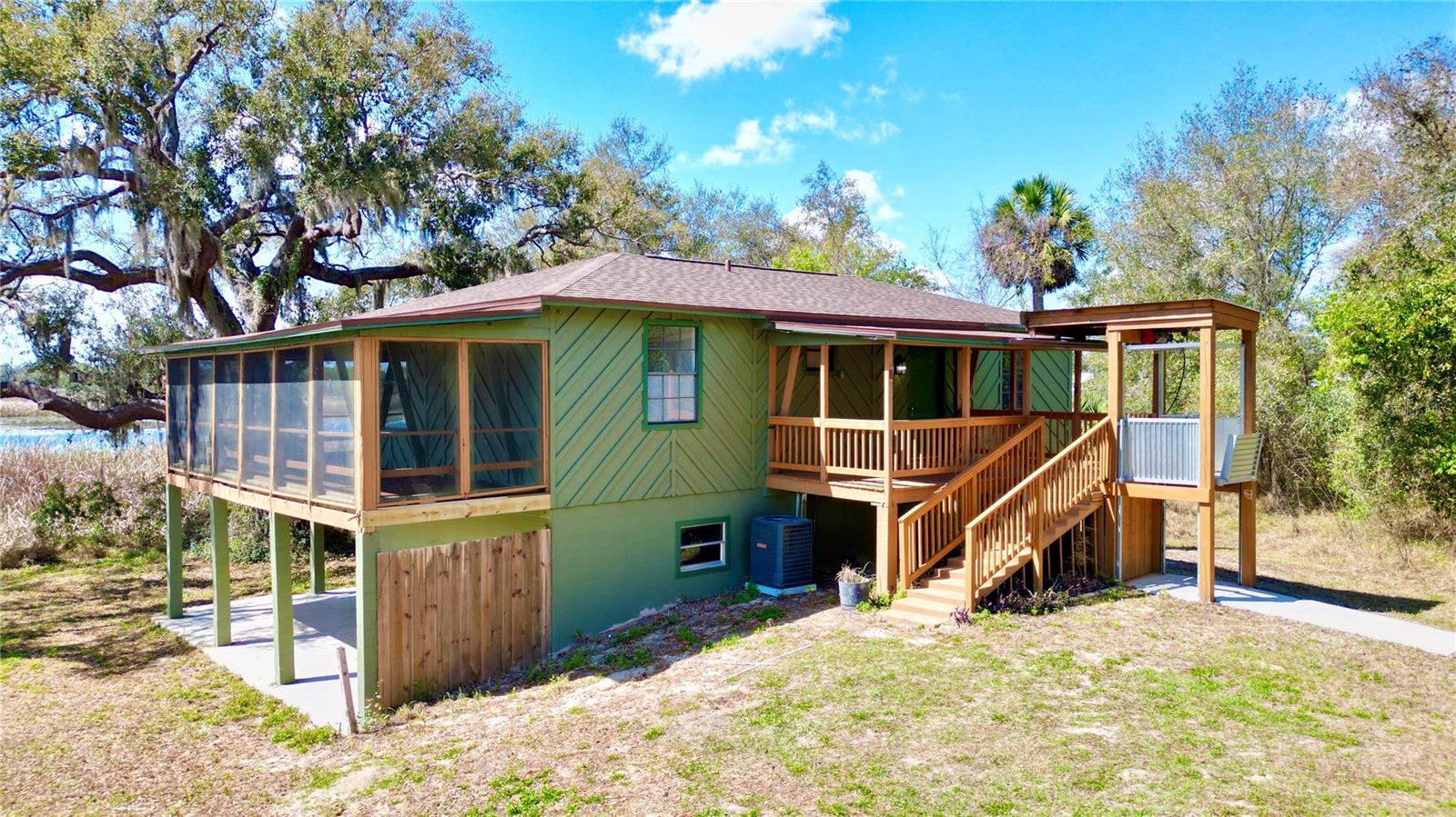 15945 VILLA CITY ROAD