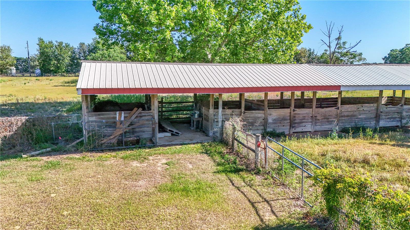 ACREAGE - Residential