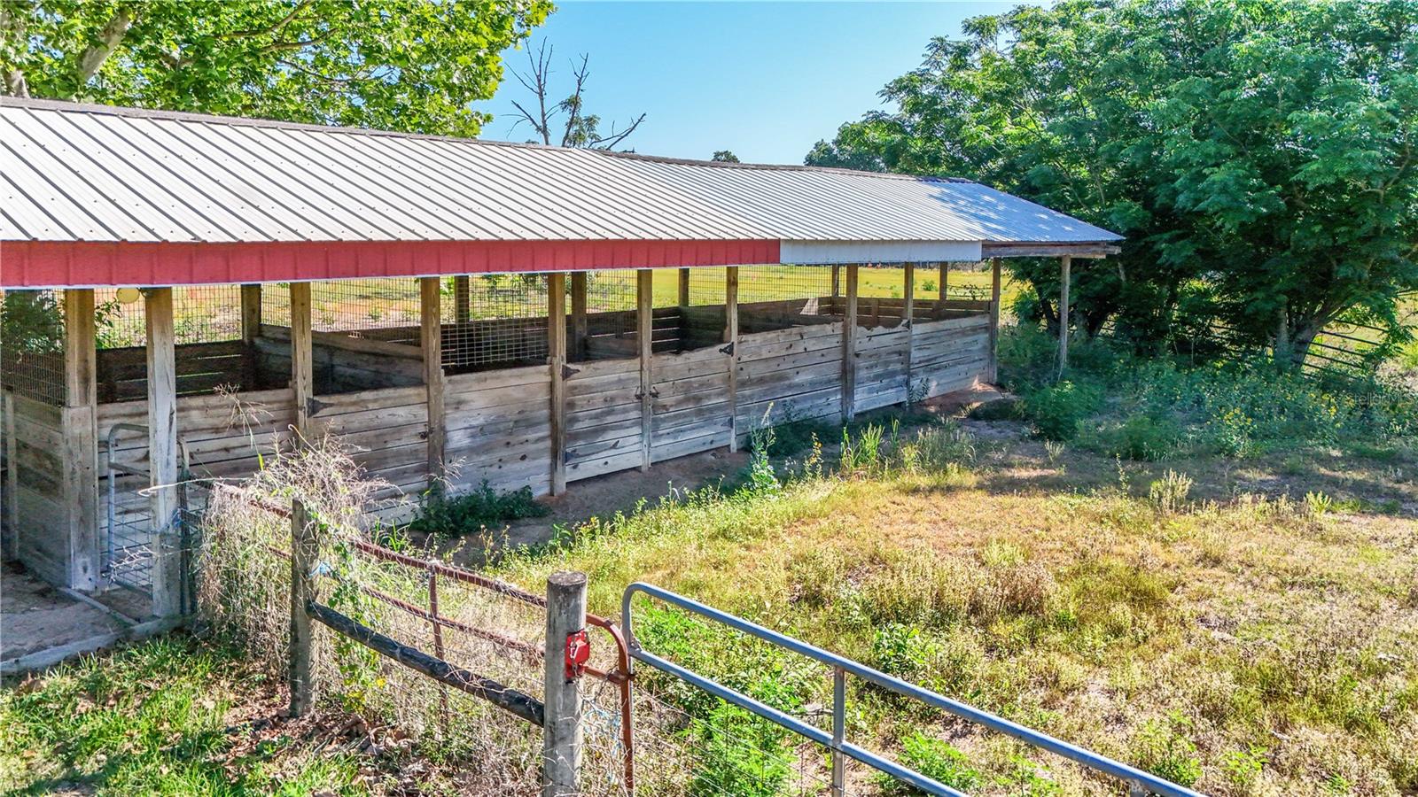 ACREAGE - Residential