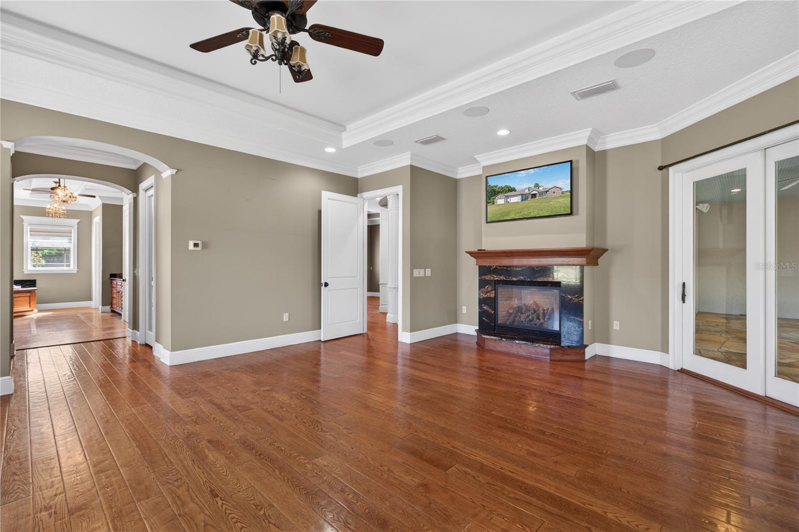 ACREAGE - Residential