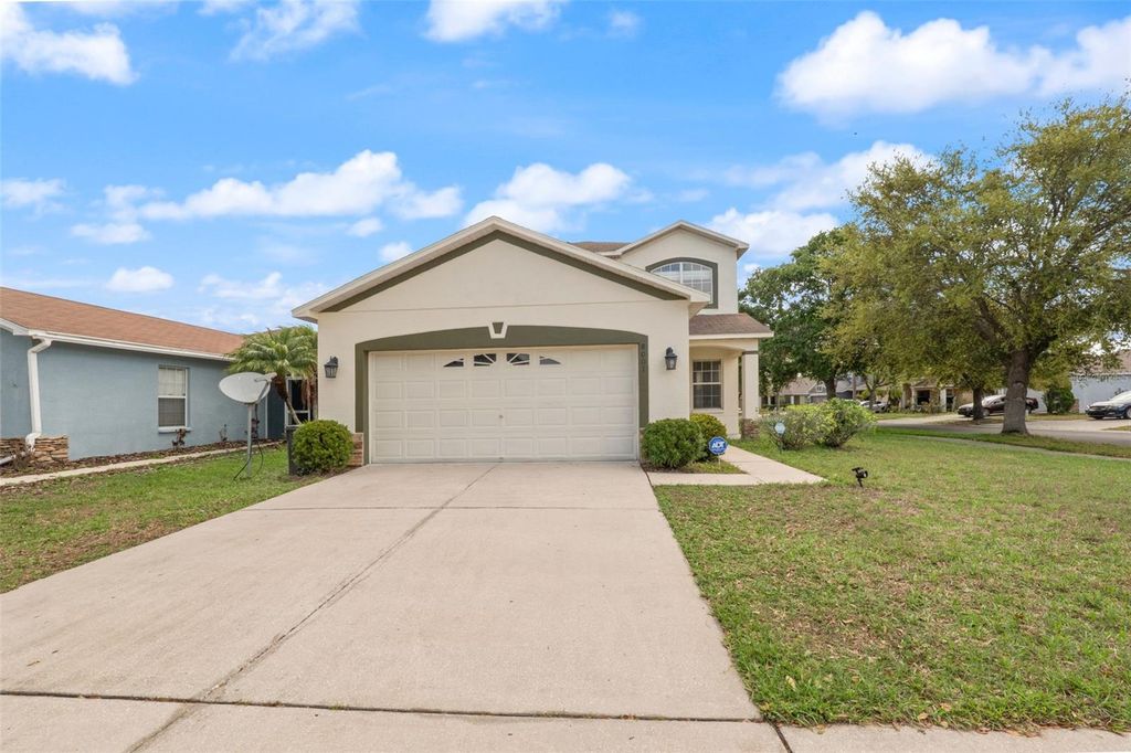 Photo of 8001 Canterbury Lake Boulevard, Tampa, FL 33619 (MLS # TB8486286)