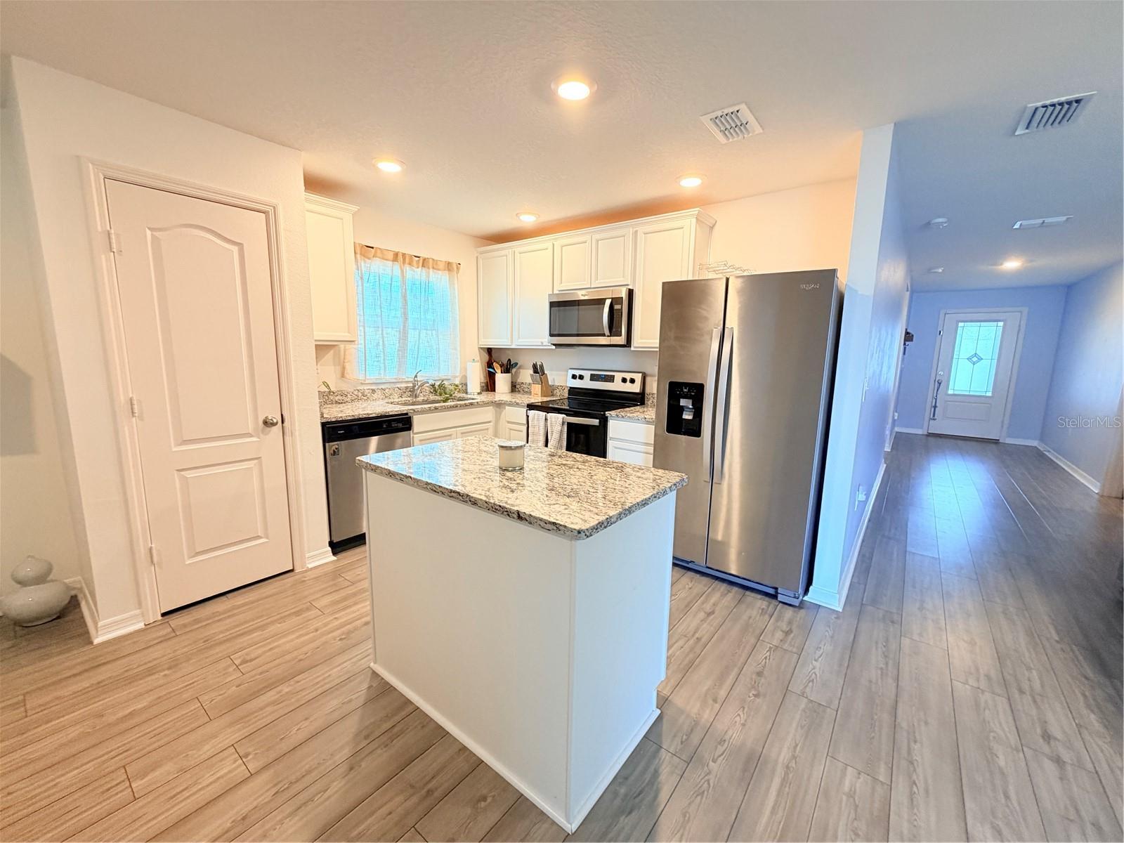 POINCIANA NBRDH 2 VILL 8 - Residential