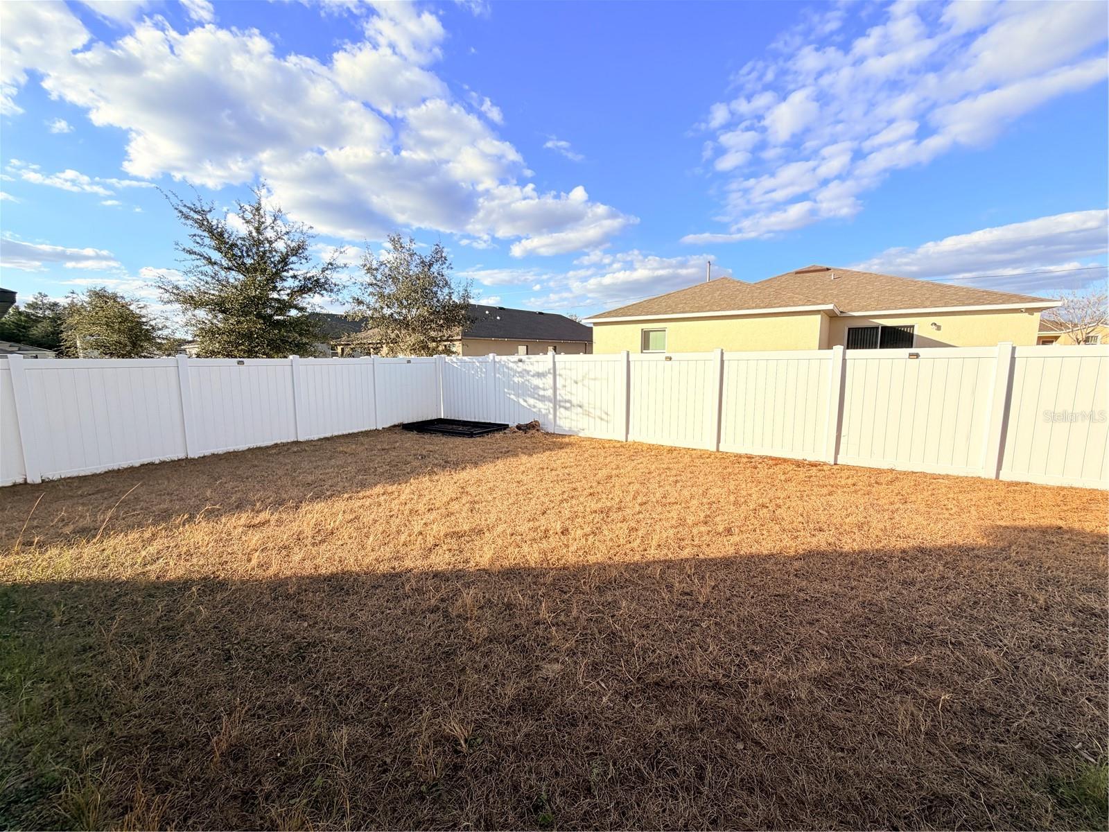 POINCIANA NBRDH 2 VILL 8 - Residential