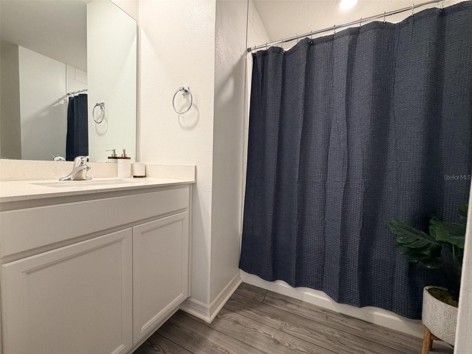 POINCIANA NBRDH 2 VILL 8 - Residential