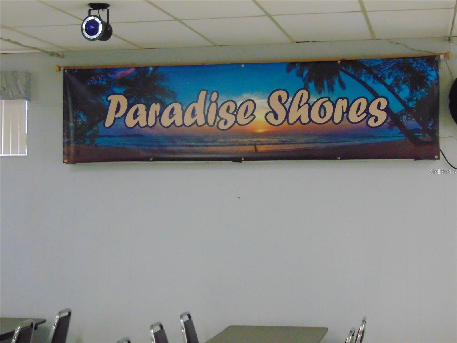 PARADISE SHORES - Residential