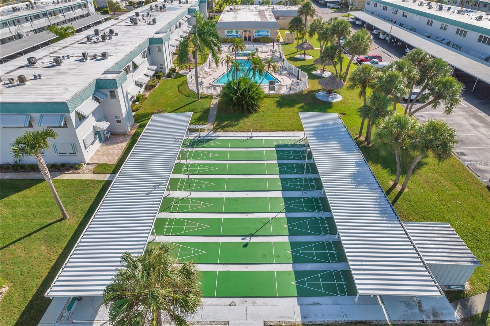 PARADISE SHORES - Residential