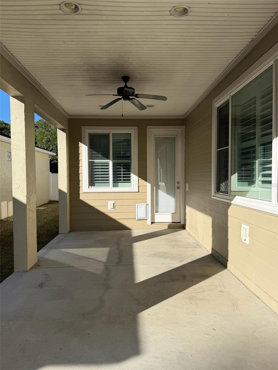 NORTHPOINTE VILLAS - Residential Lease