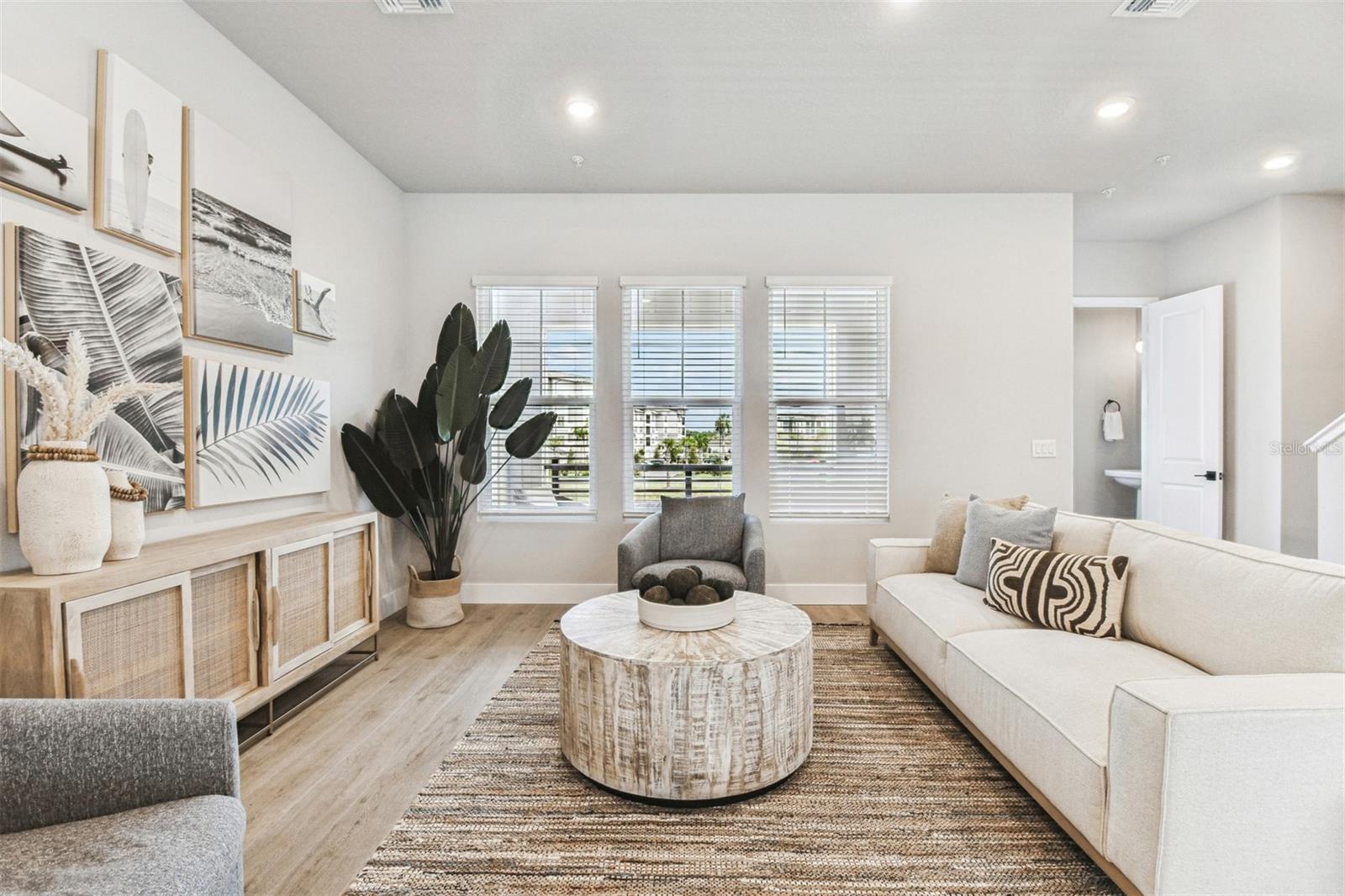 EMERALD LANDING AT WATERSIDE - Residential