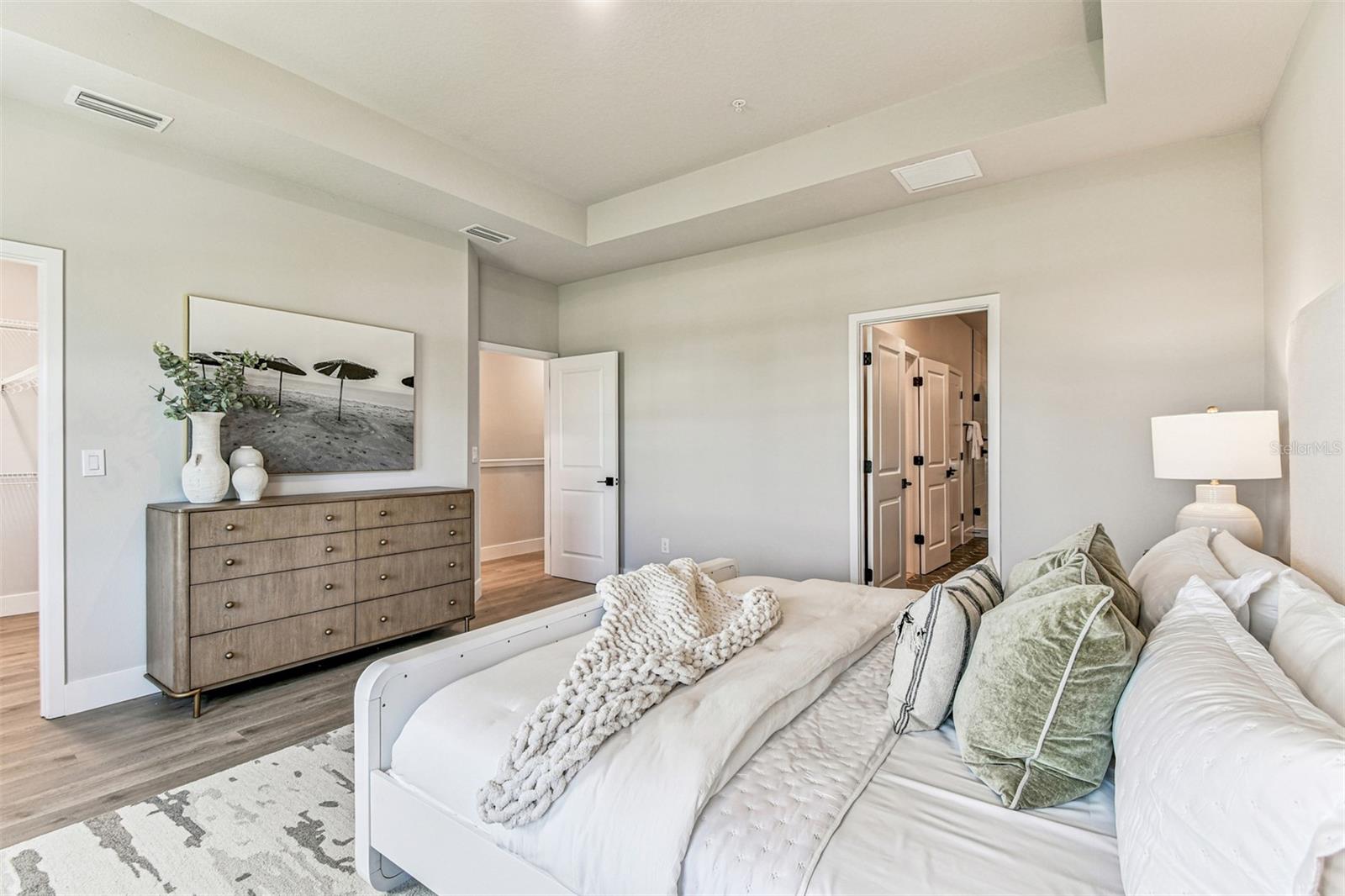 EMERALD LANDING AT WATERSIDE - Residential