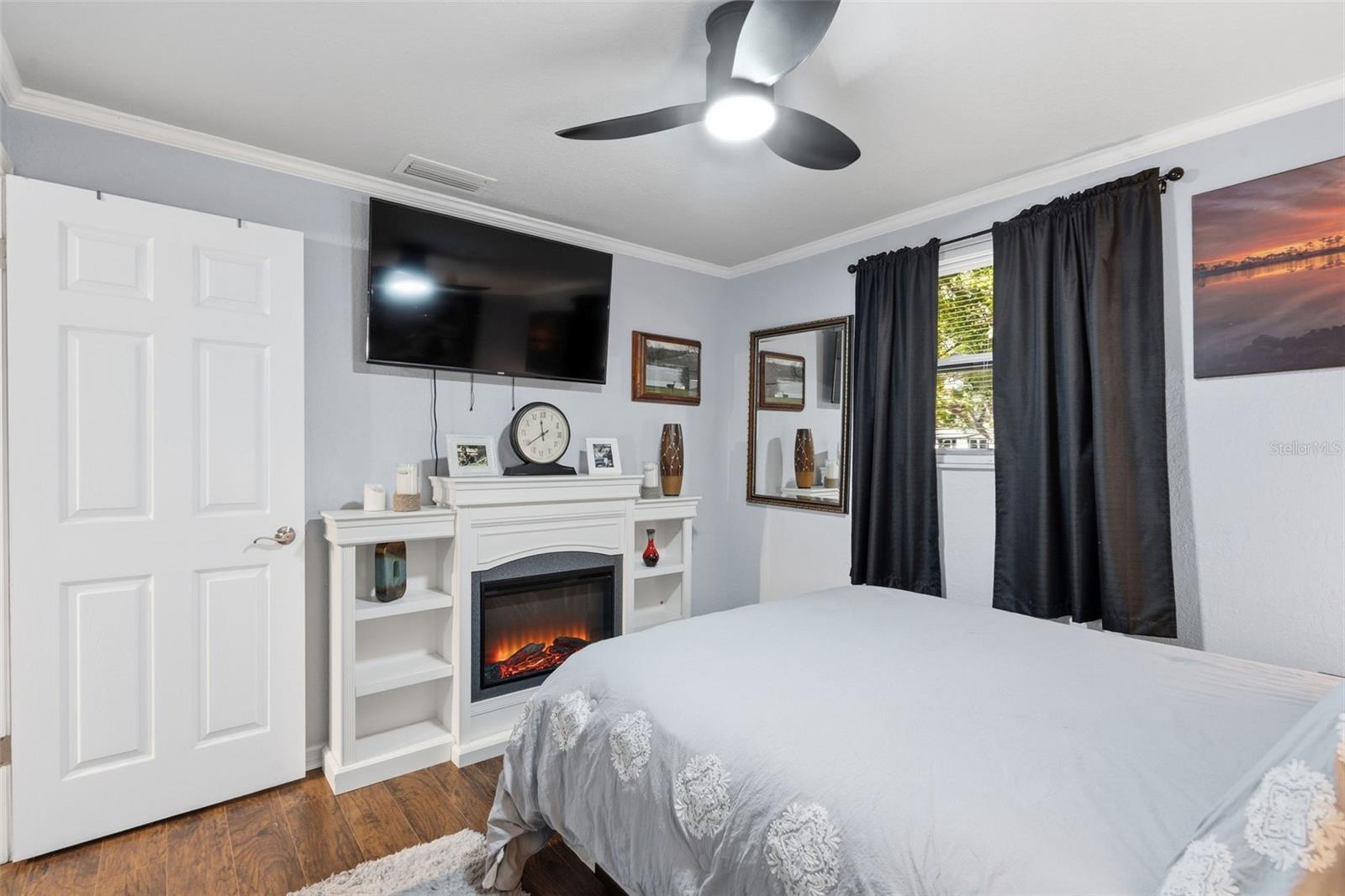 SPRING HILL - Residential