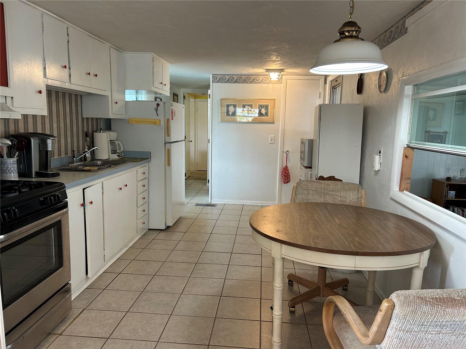 TRI-PAR ESTATES - Residential