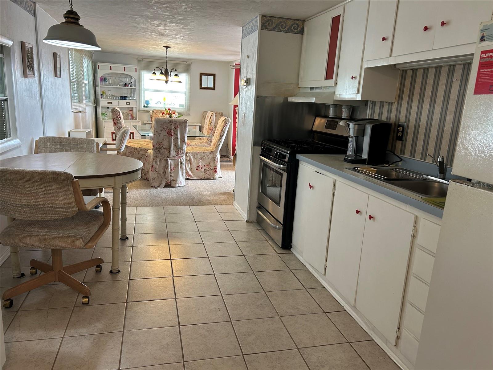 TRI-PAR ESTATES - Residential