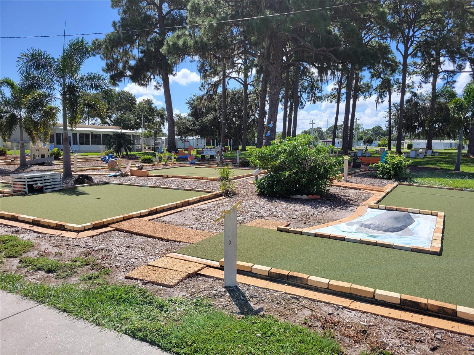 TRI-PAR ESTATES - Residential