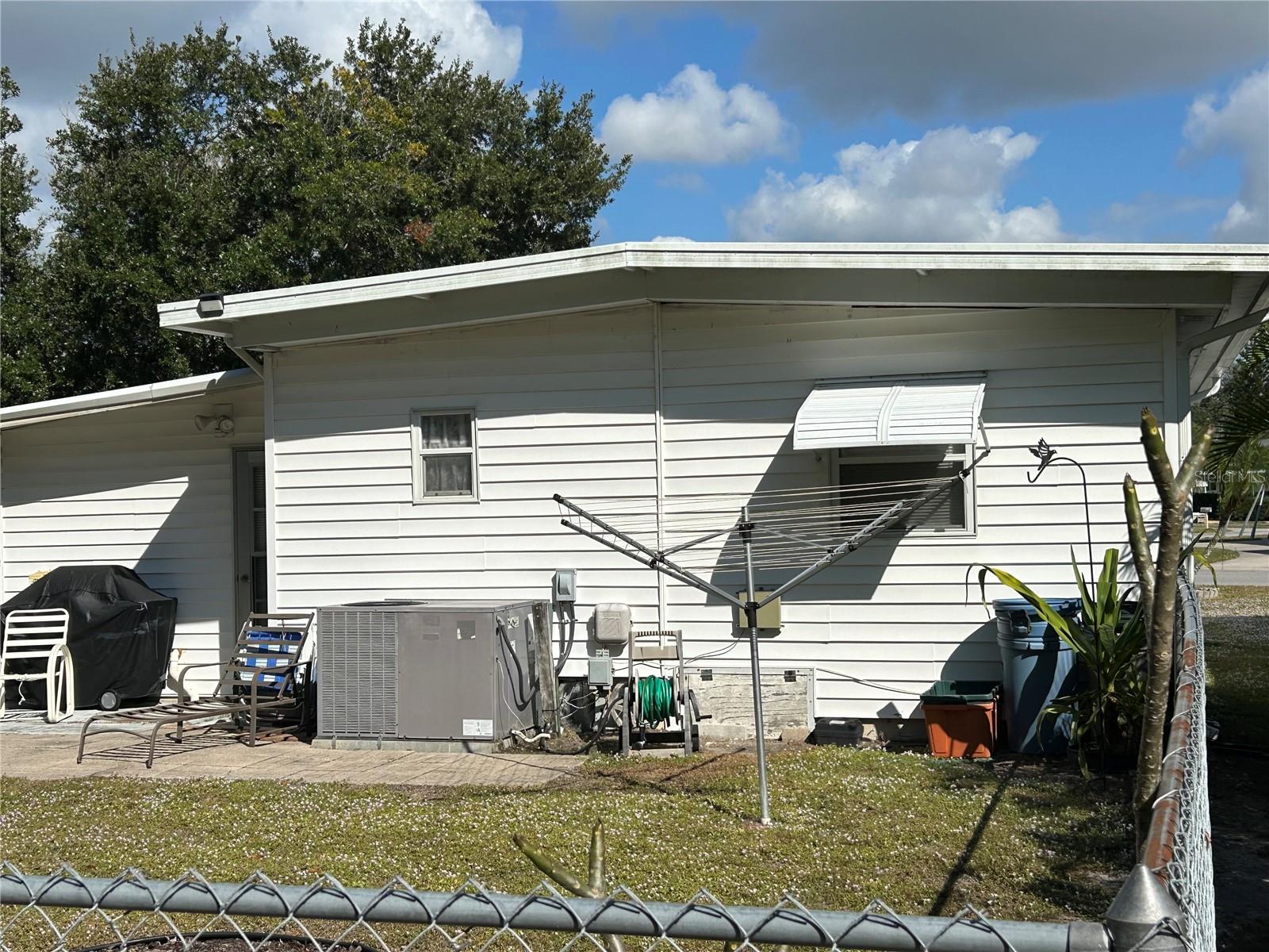 TRI-PAR ESTATES - Residential