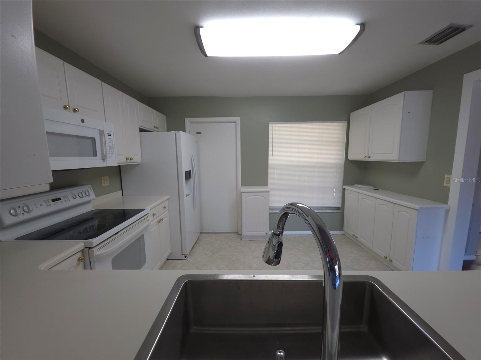 ORANGE RIVER ESTATES UNIT 1 - Residential Lease