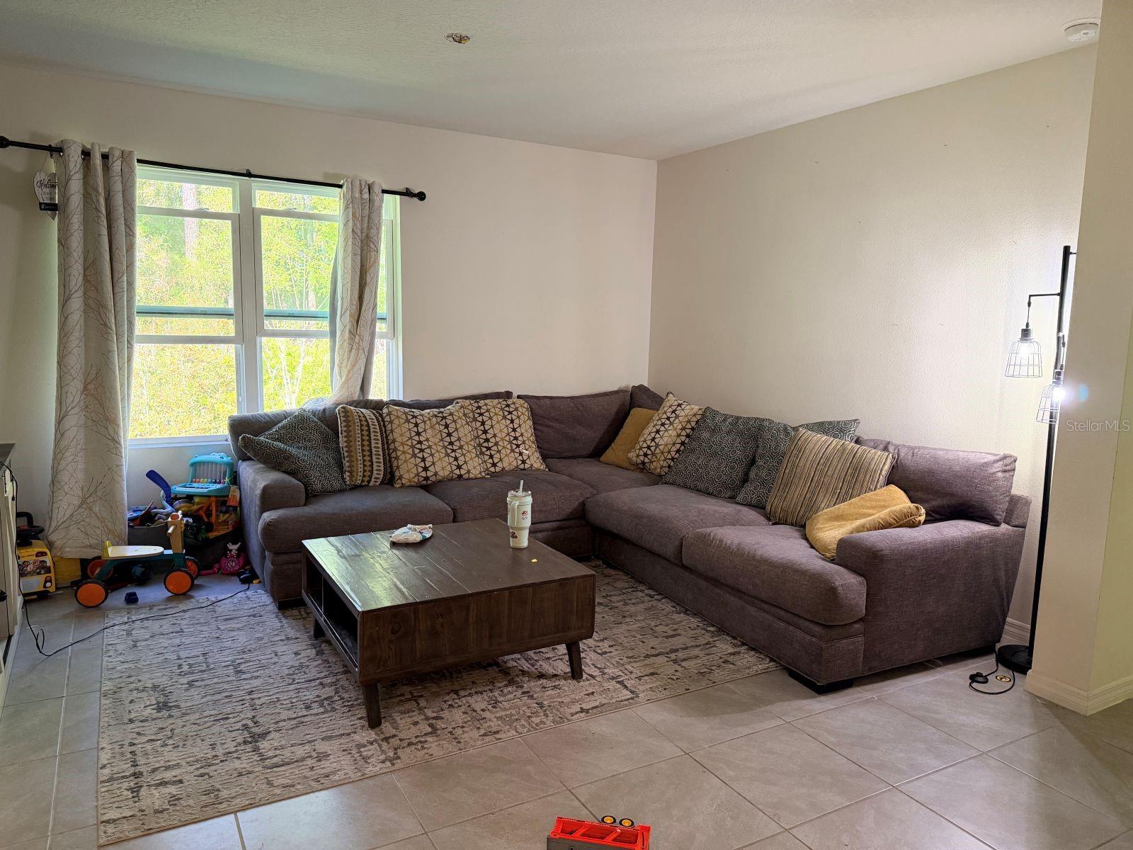 VICTORIA OAKS PH C - Residential