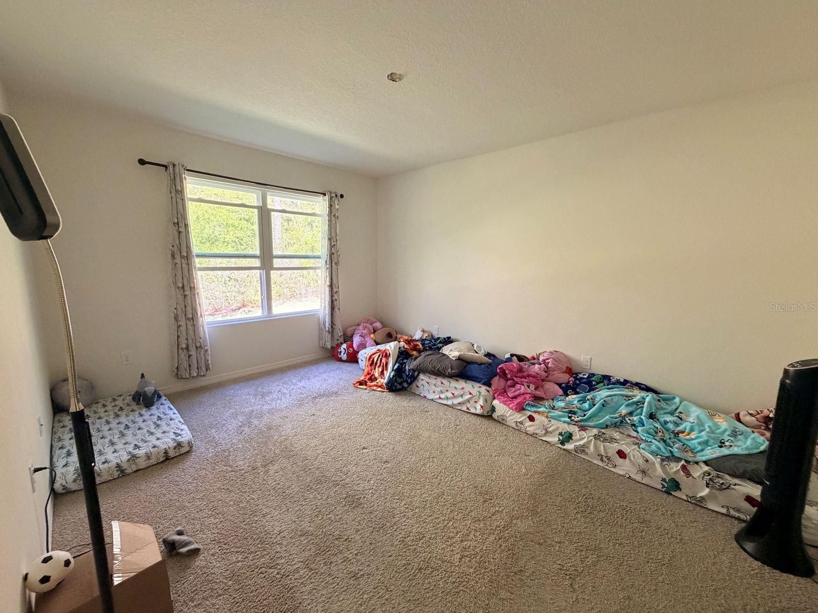 VICTORIA OAKS PH C - Residential