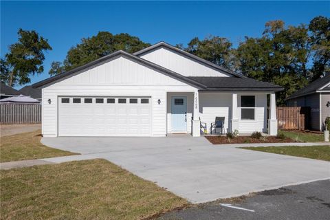 Photo of 16668 NW 191st Way, High Springs, FL 32643 (MLS # GC536839)