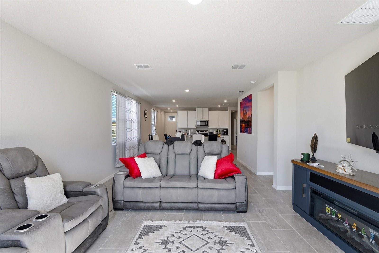 PARK EAST PHASE 1B 2 3A AND 3B - Residential