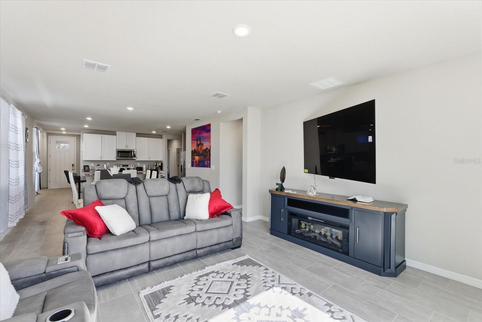 PARK EAST PHASE 1B 2 3A AND 3B - Residential