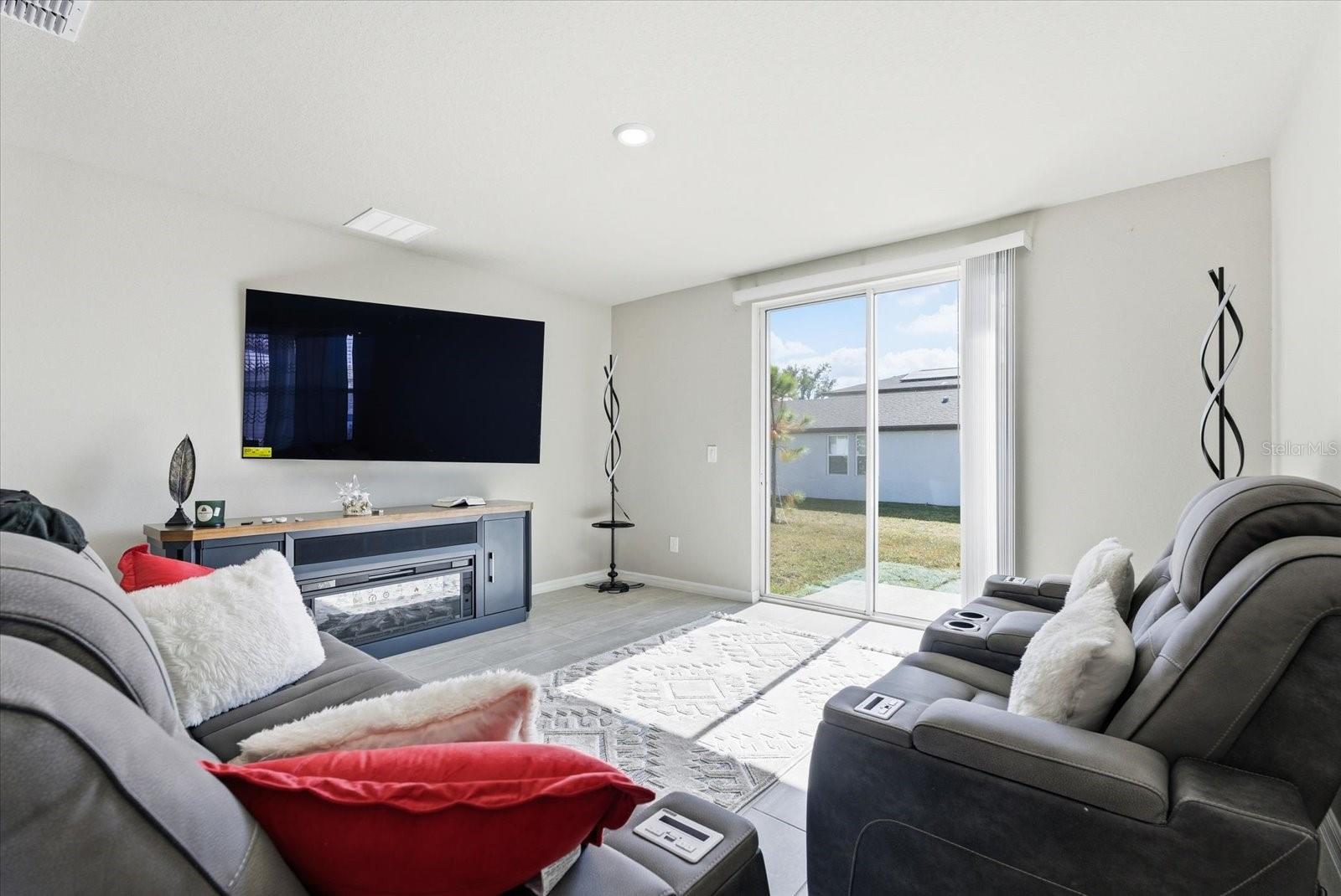 PARK EAST PHASE 1B 2 3A AND 3B - Residential