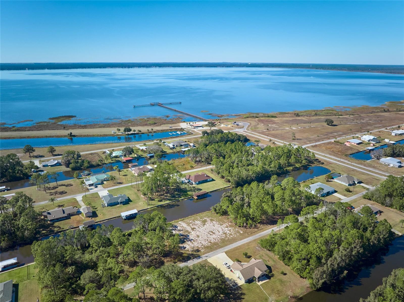 INDIAN LAKE ESTATES - Land